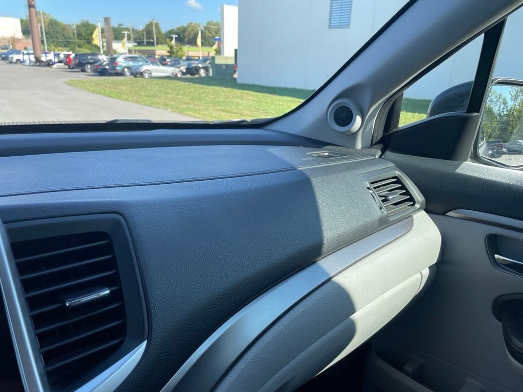 Used 2018 Honda Pilot EX image 23