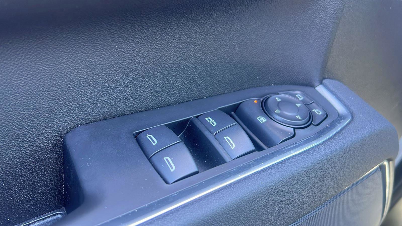 New 2026 GMC Sierra 1500 Elevation image 11