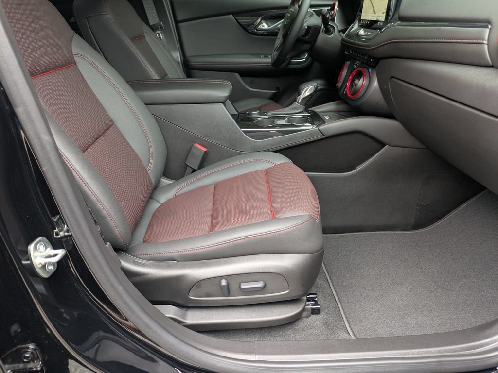 New 2026 Chevrolet Blazer RS w/ Driver Confidence II Package FWD image 40