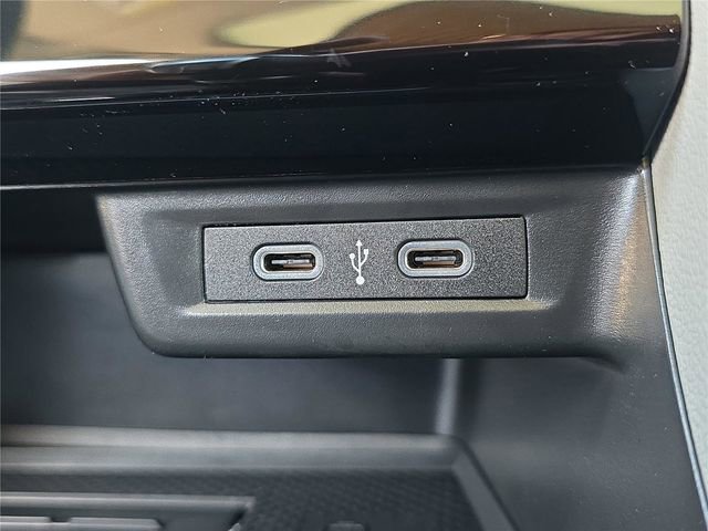 New 2026 Volkswagen Jetta SE FWD image 18