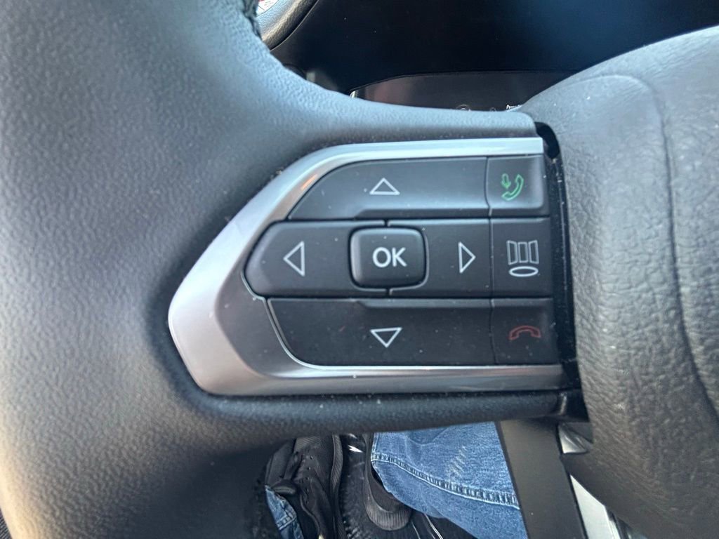 Used 2023 Jeep Compass Limited w/ Elite Group image 14
