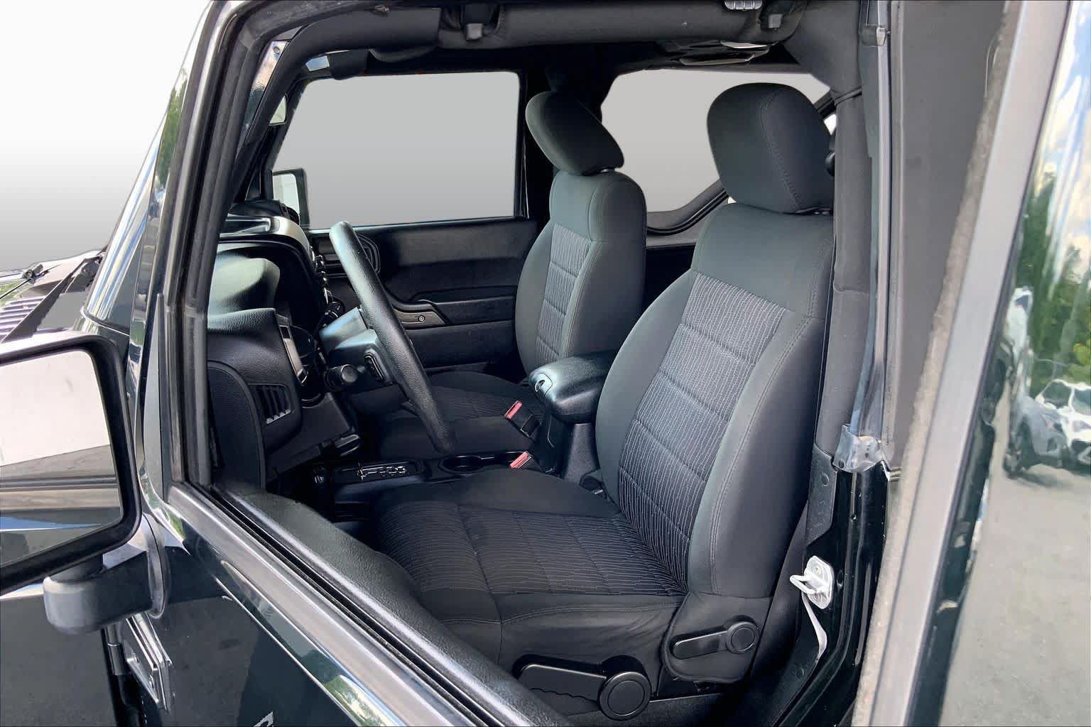 Used 2012 Jeep Wrangler Sport AWD/4WD image 7
