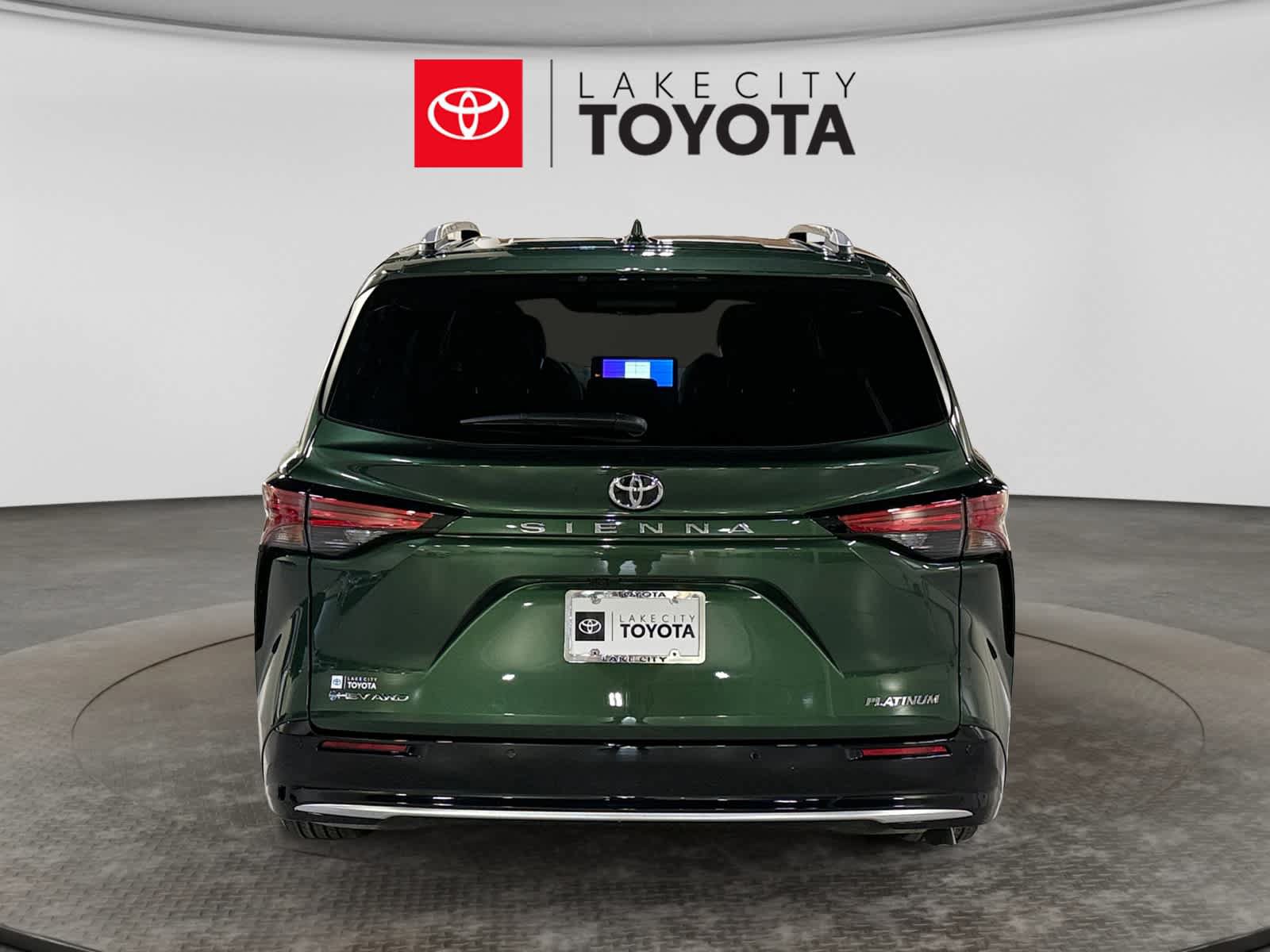 New 2026 Toyota Sienna Platinum AWD/4WD image 5