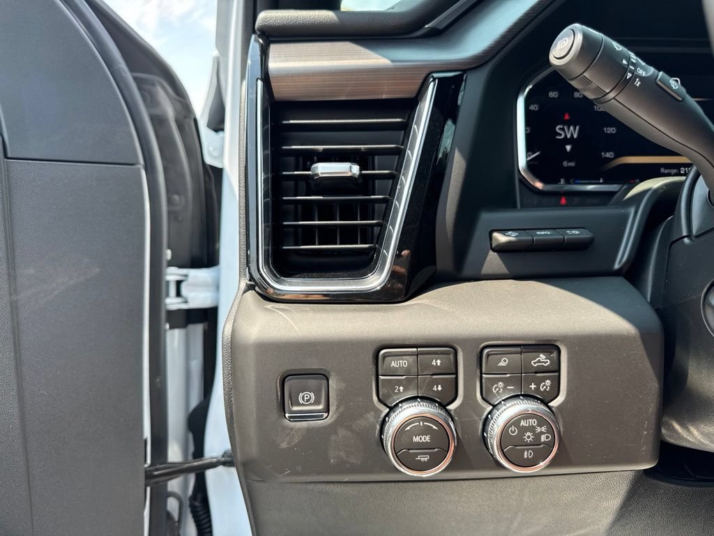 New 2026 GMC Sierra 1500 Denali Ultimate AWD/4WD image 14