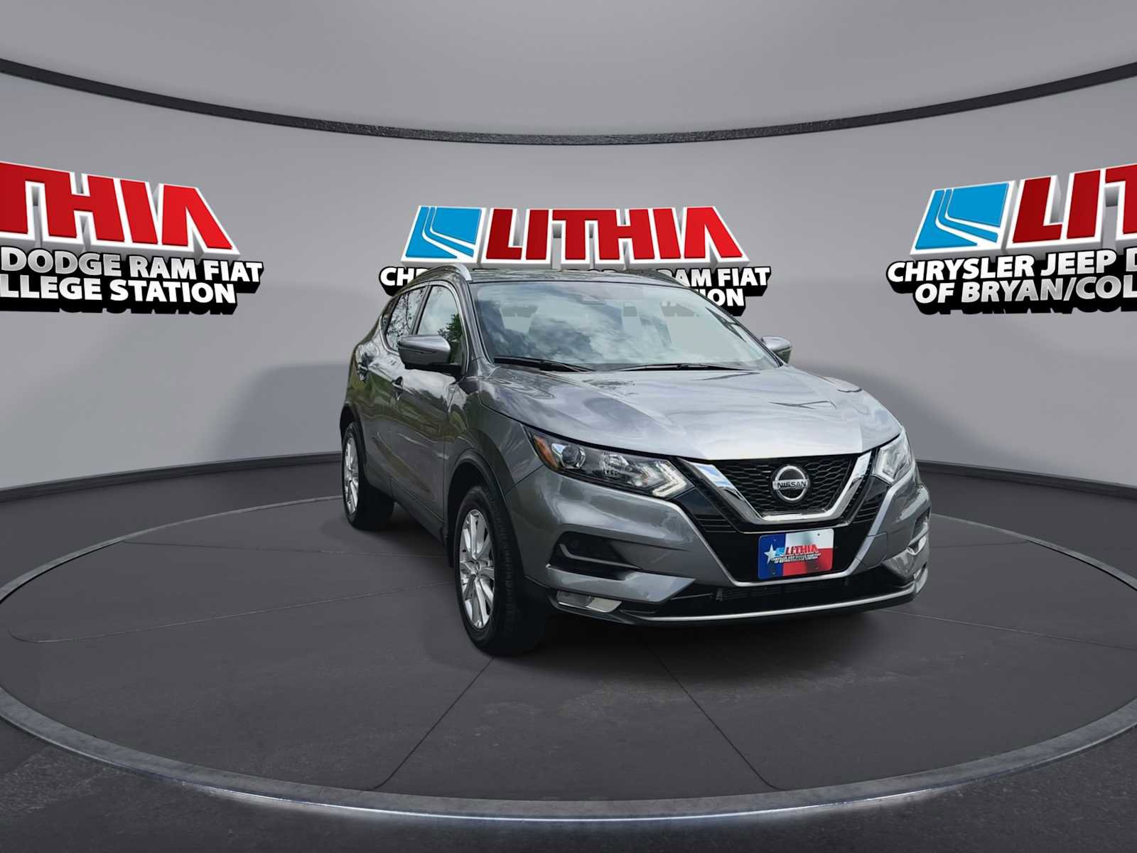 Used 2022 Nissan Rogue Sport SV w/ Technology Package image 2
