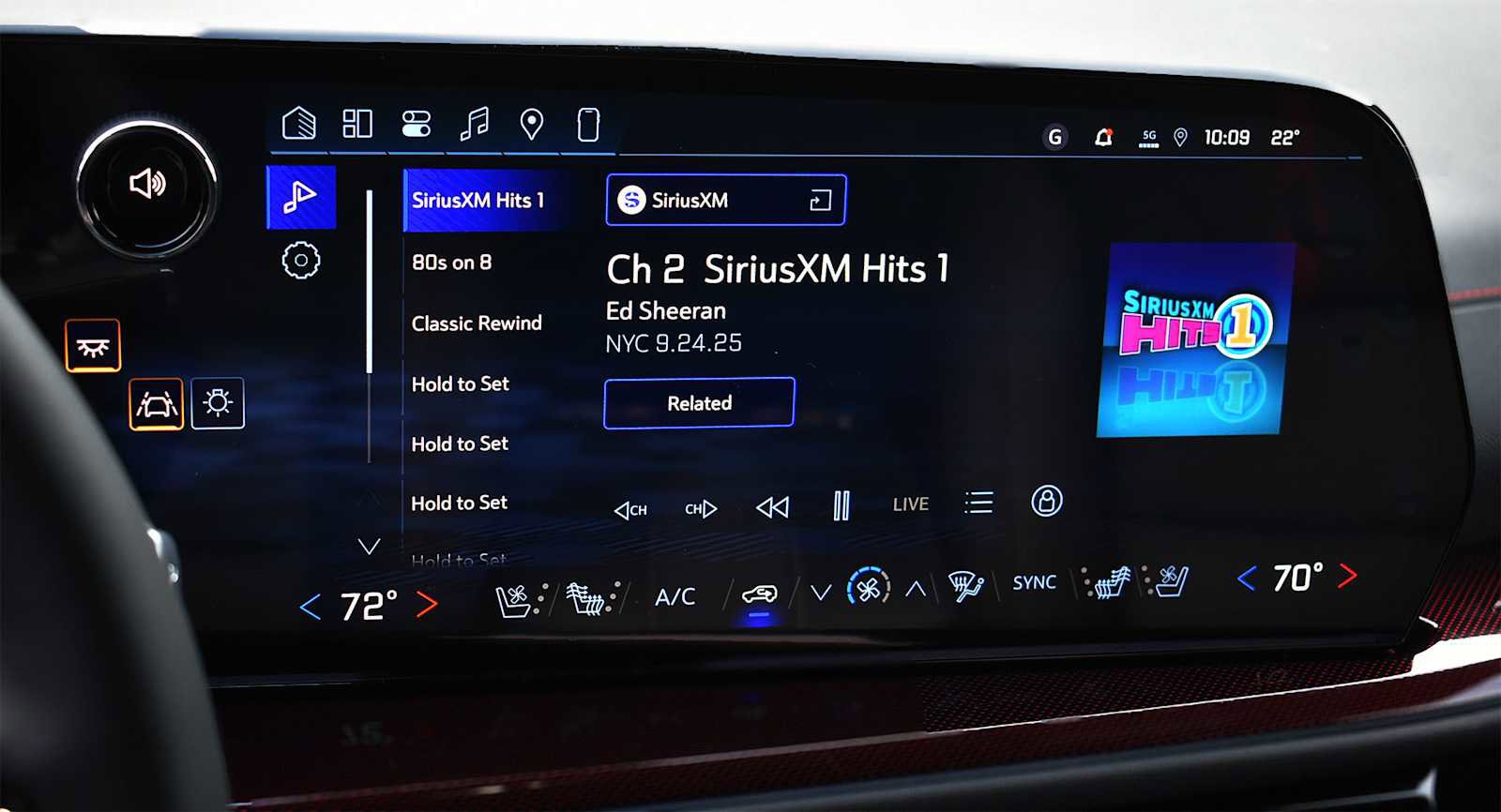 New 2026 Chevrolet Traverse RS image 20