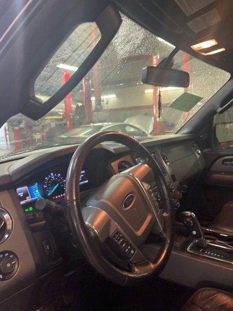 Used 2016 Ford Expedition Platinum image 14