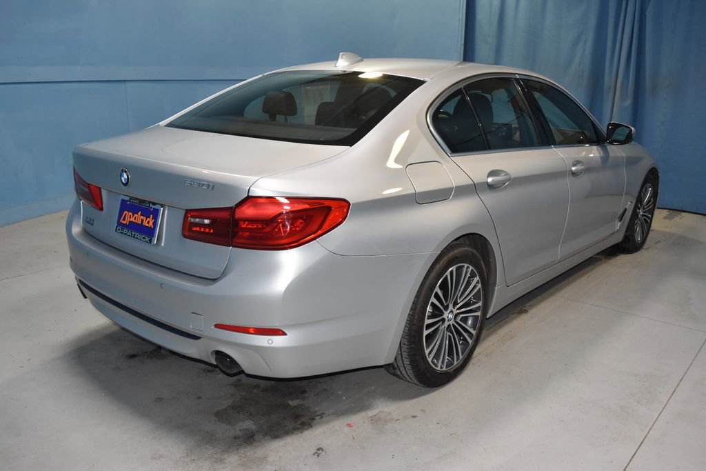 Used 2019 BMW 530i w/ Convenience Package image 30