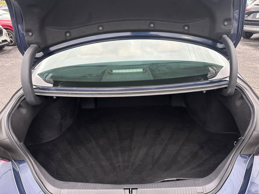 Used 2019 Toyota Avalon Limited image 26