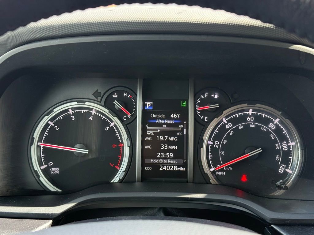 Used 2023 Toyota 4Runner Limited AWD/4WD image 27