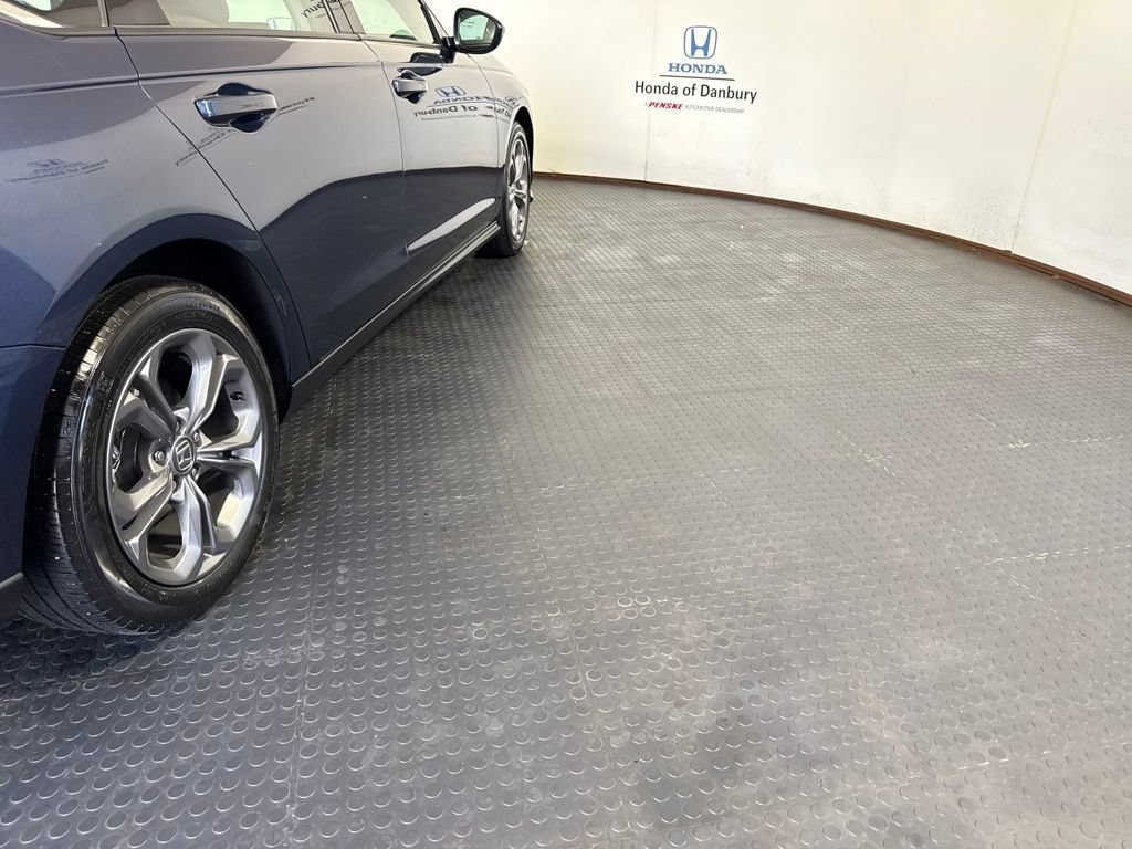 Used 2024 Honda Accord EX image 4