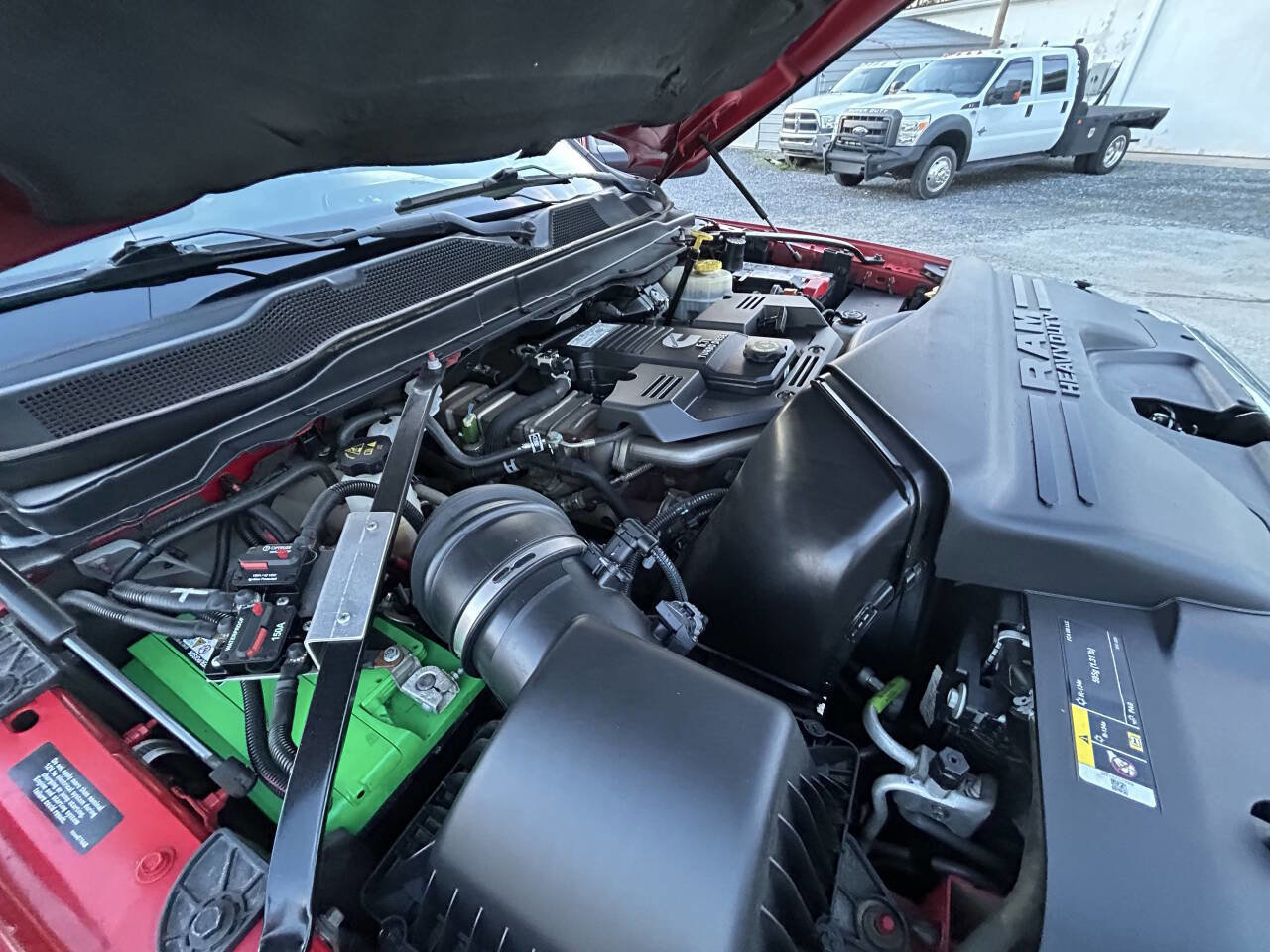 Used 2020 RAM 3500 Tradesman w/ Chrome Appearance Group image 24