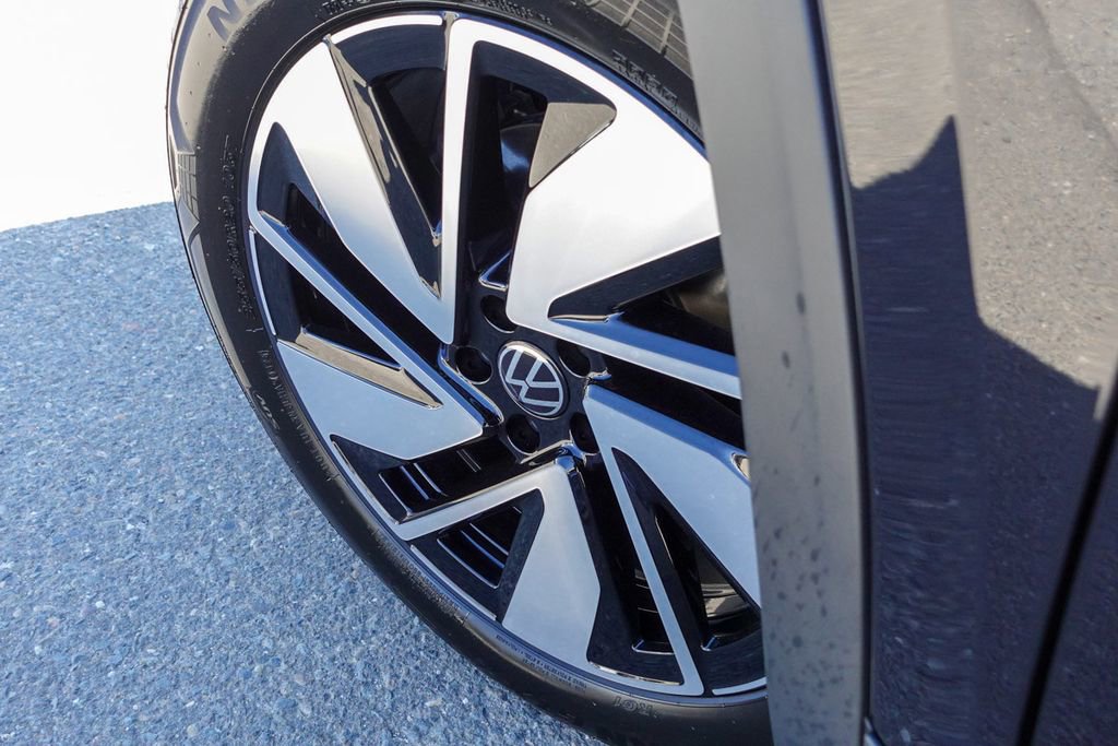 New 2026 Volkswagen Atlas SE image 11