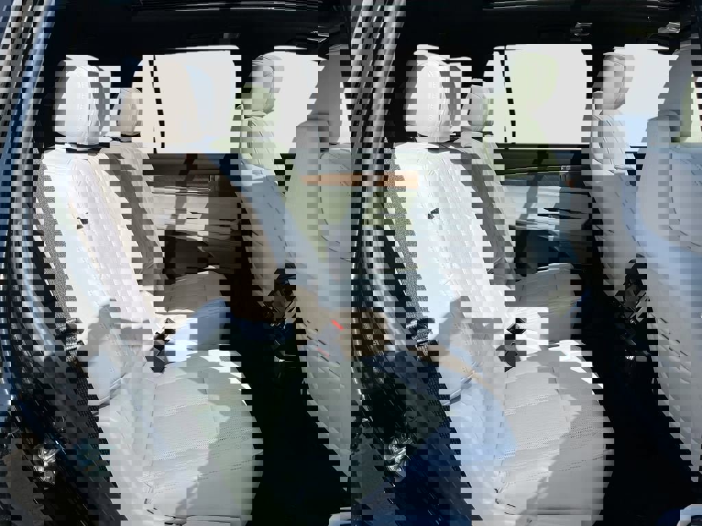 New 2026 Cadillac Vistiq Luxury image 27