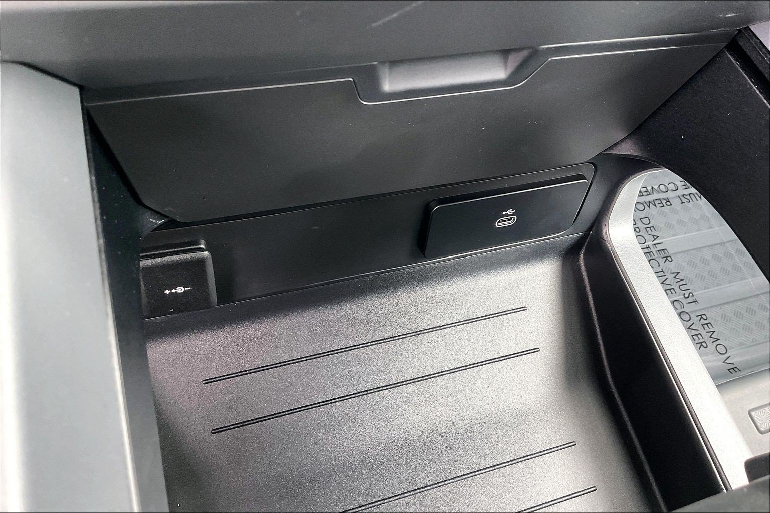 New 2026 Land Rover Defender 110 S AWD/4WD image 24