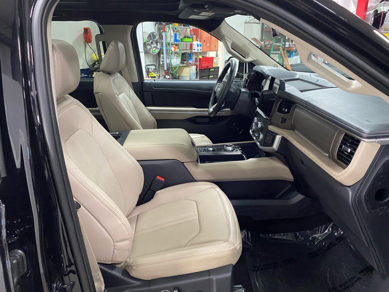 Used 2024 Ford Expedition Max Limited image 16