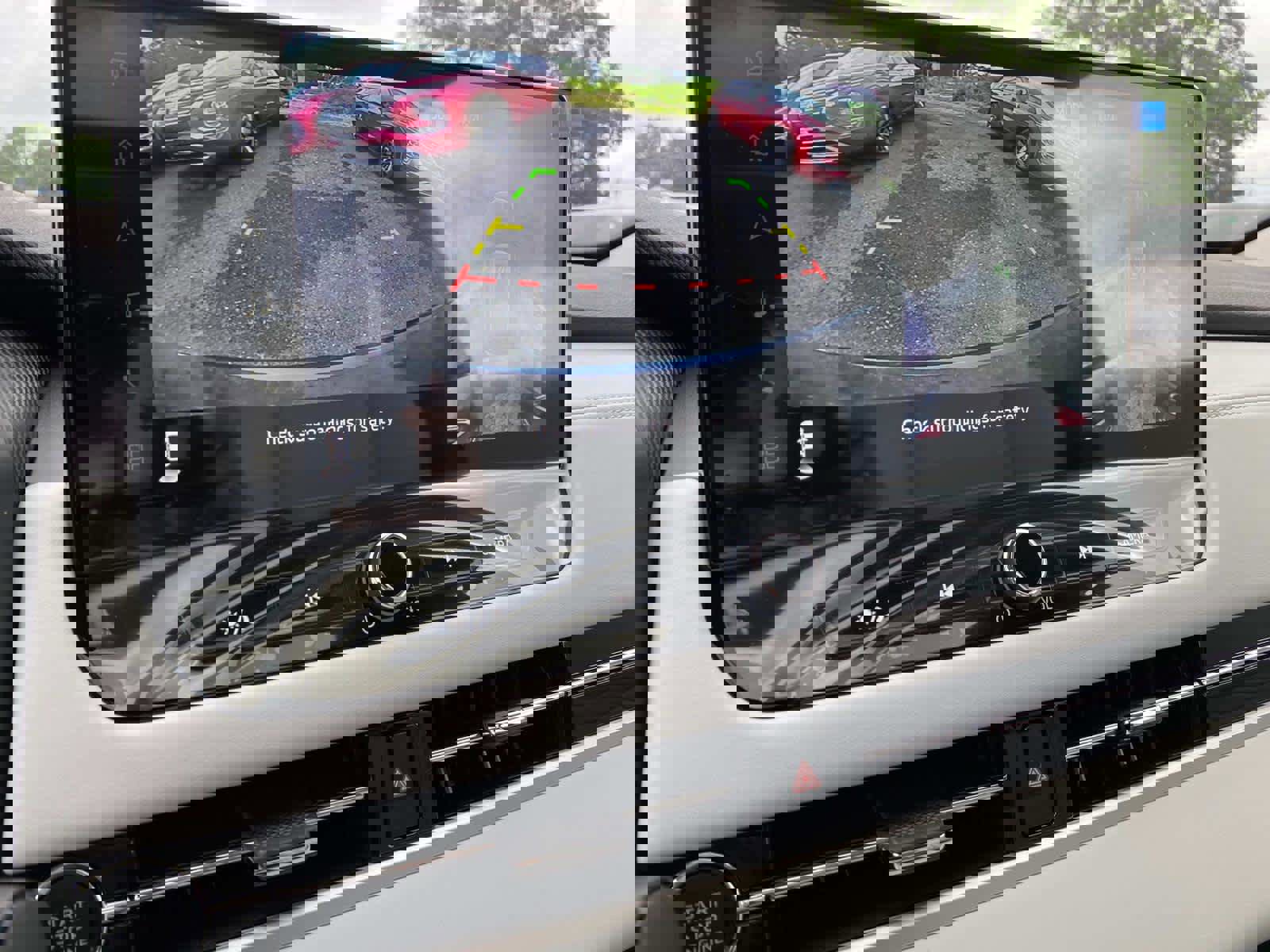 New 2025 Mitsubishi Outlander AWD image 12