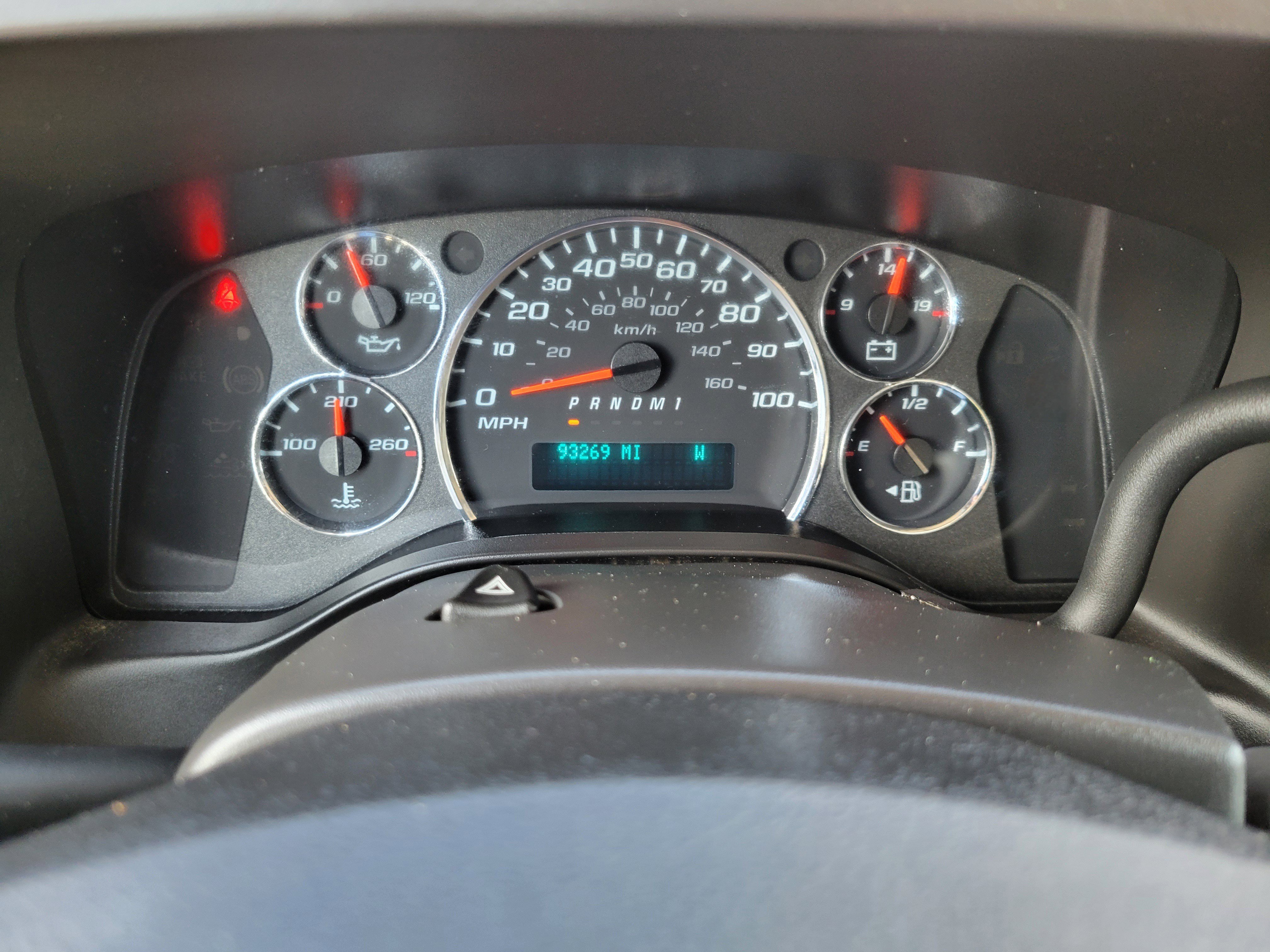 Used 2021 Chevrolet Express 2500 w/ Driver Convenience Package RWD image 17