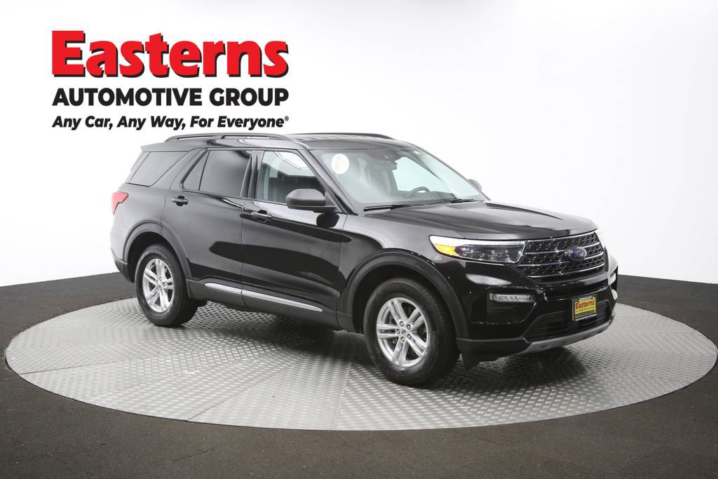 Used 2023 Ford Explorer XLT w/ Equipment Group 202A image 48