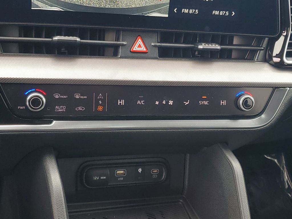 Used 2023 Kia Sportage SX image 19