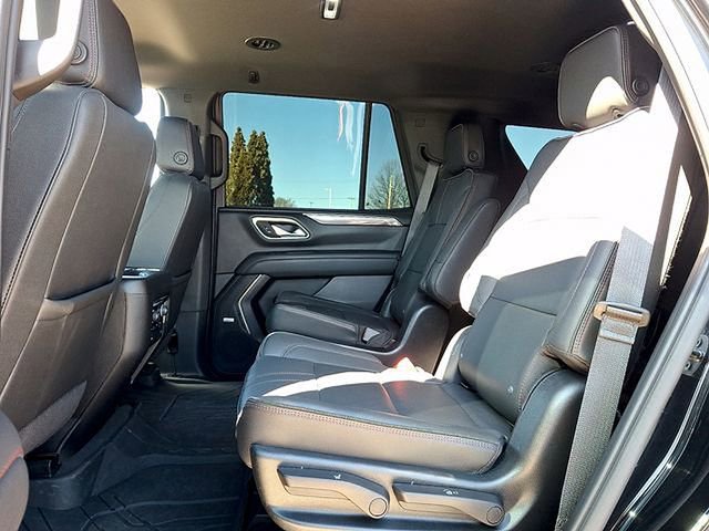 Used 2023 Chevrolet Tahoe RST w/ Luxury Package image 10