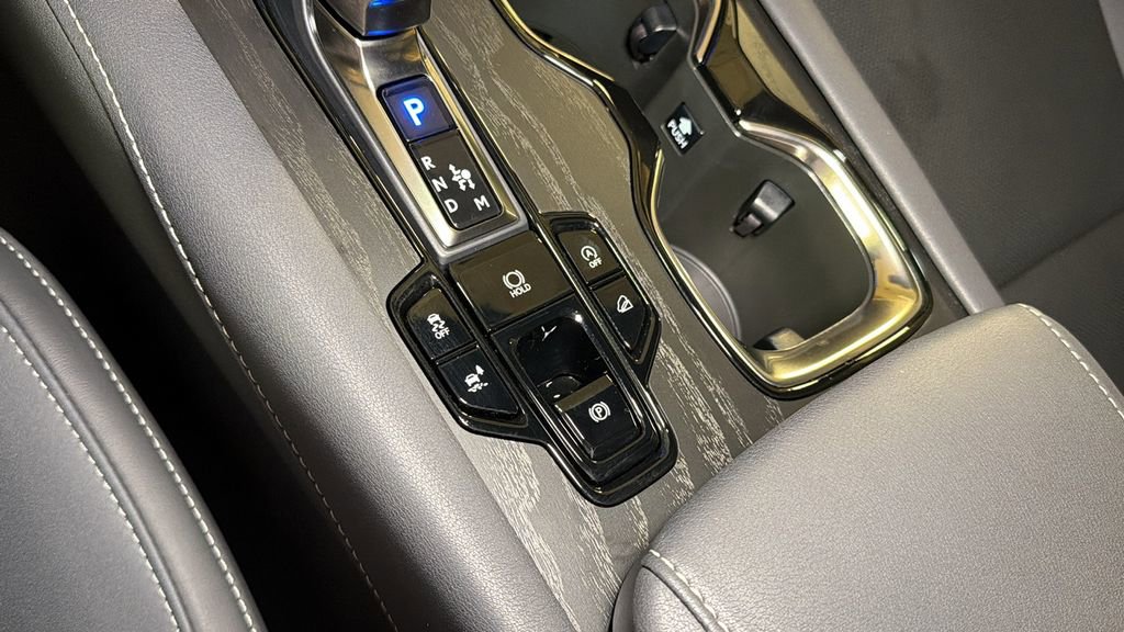 Certified 2025 Lexus RX 350 Premium w/ Accessory Package (A2) image 28