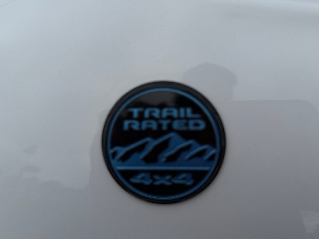 Used 2022 Jeep Grand Cherokee Trailhawk AWD/4WD image 33