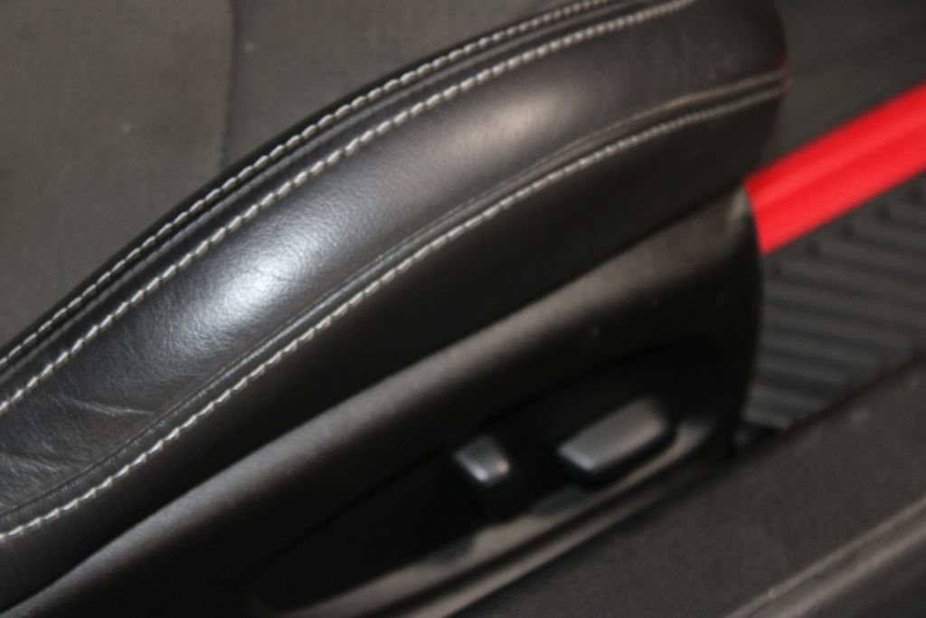 Used 2018 Chevrolet Camaro SS RWD image 22