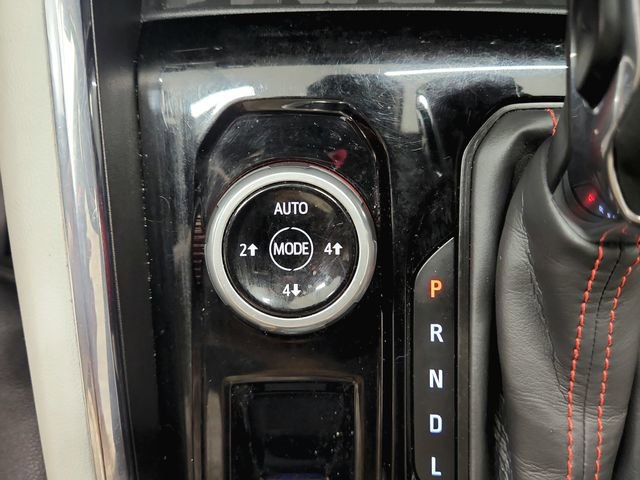 Used 2024 GMC Canyon AT4X image 33