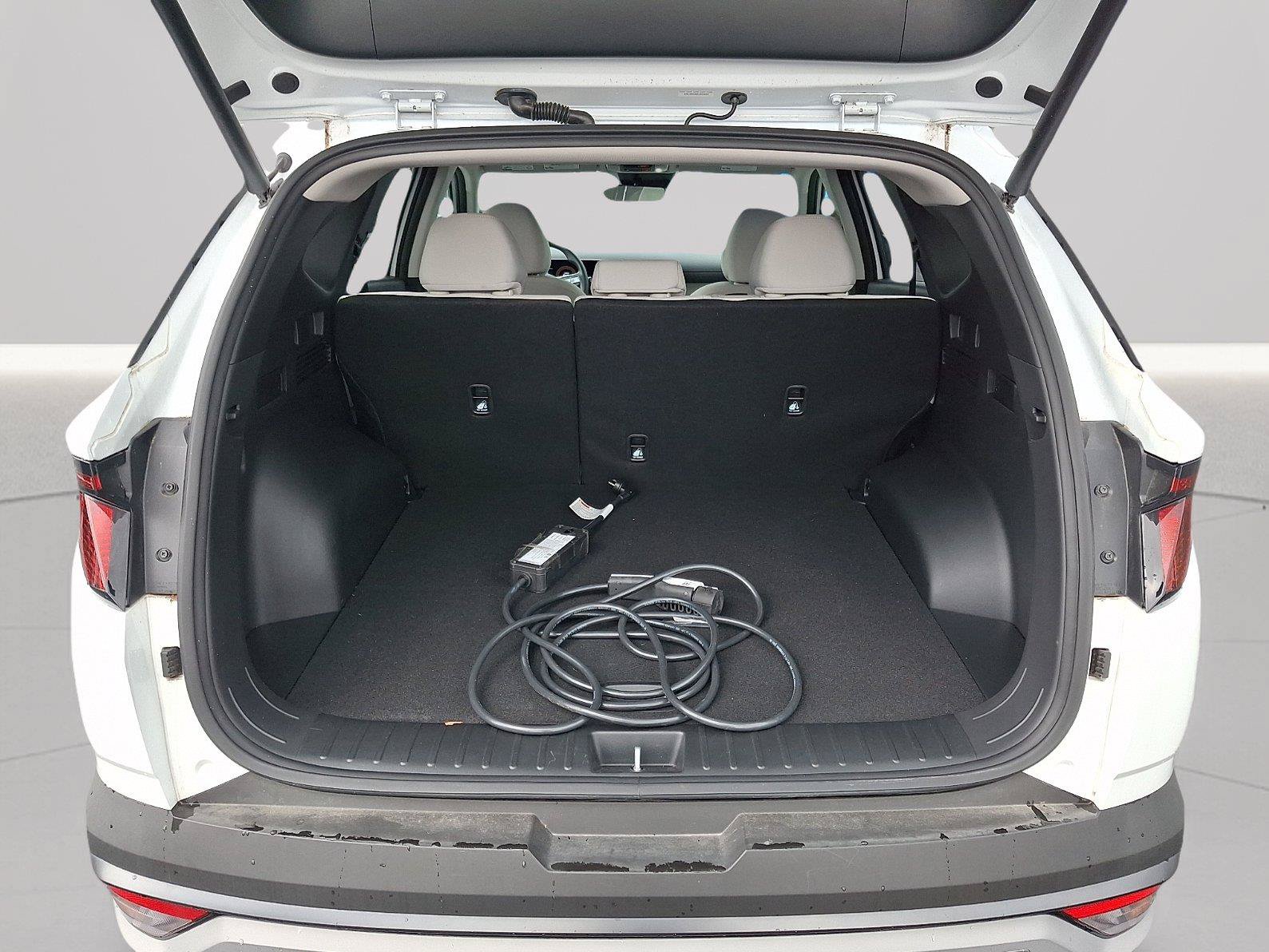 Used 2025 Hyundai Tucson SEL AWD/4WD image 24