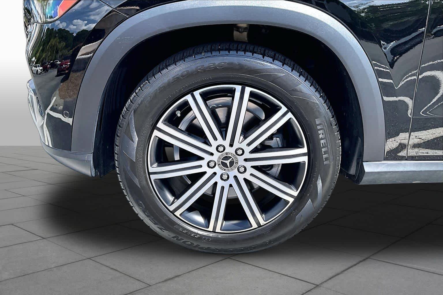 Certified 2024 Mercedes-Benz GLE 350 4MATIC image 11