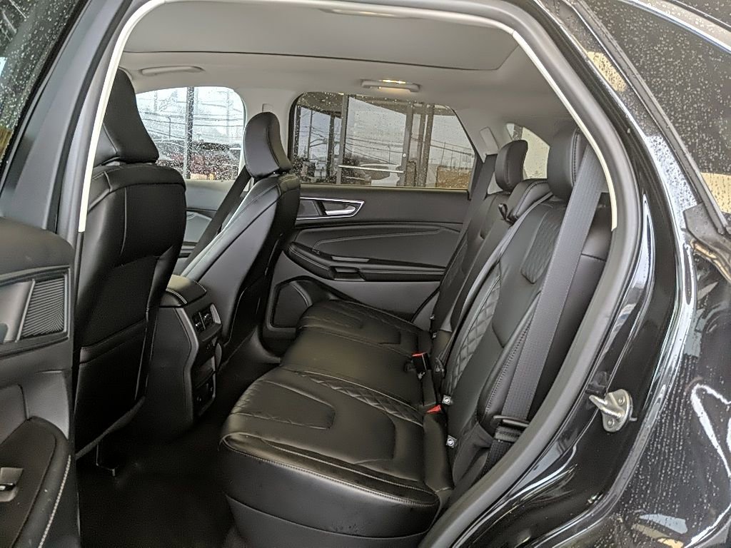 Certified 2024 Ford Edge Titanium w/ Equipment Group 301A image 14