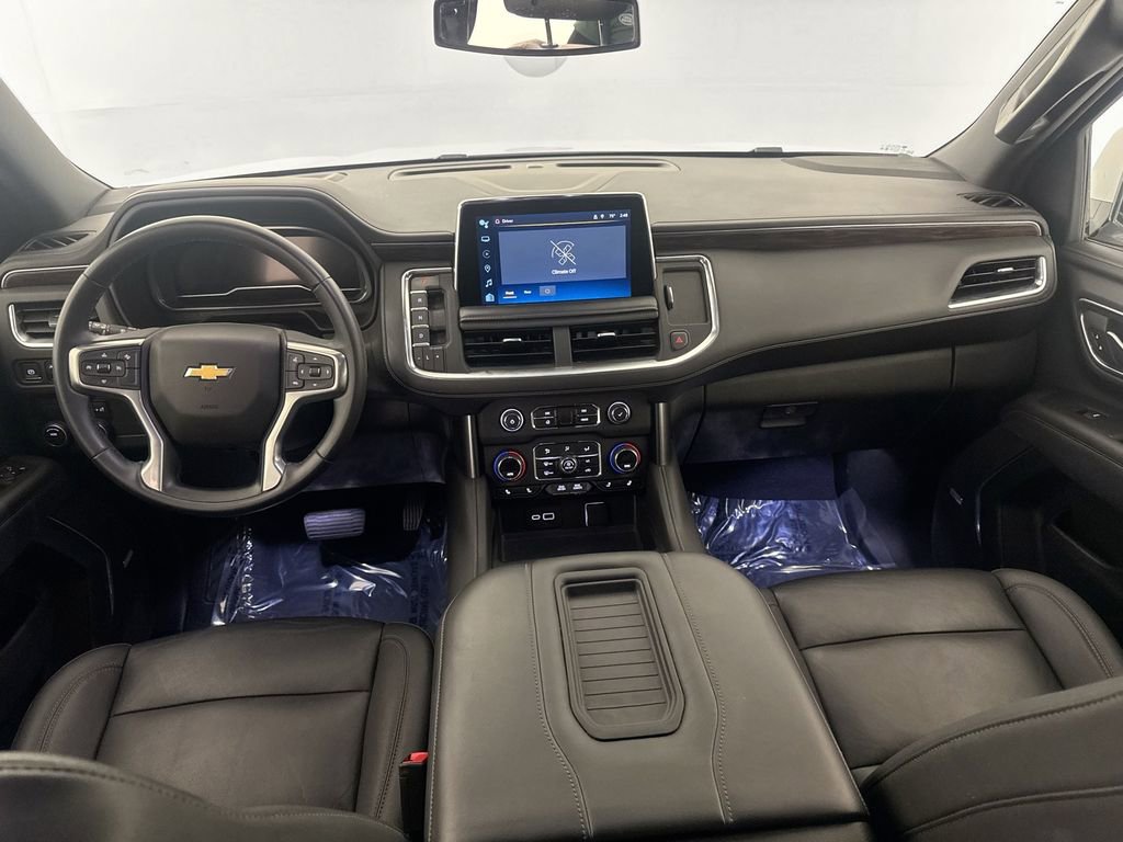Used 2023 Chevrolet Suburban LT RWD image 22