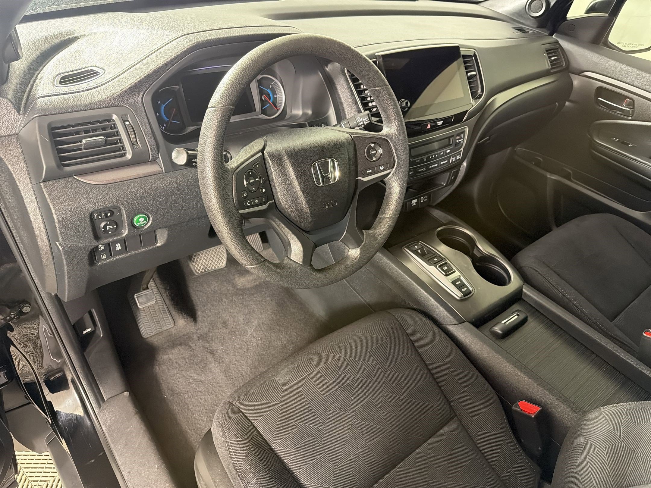 Used 2022 Honda Pilot Sport image 4