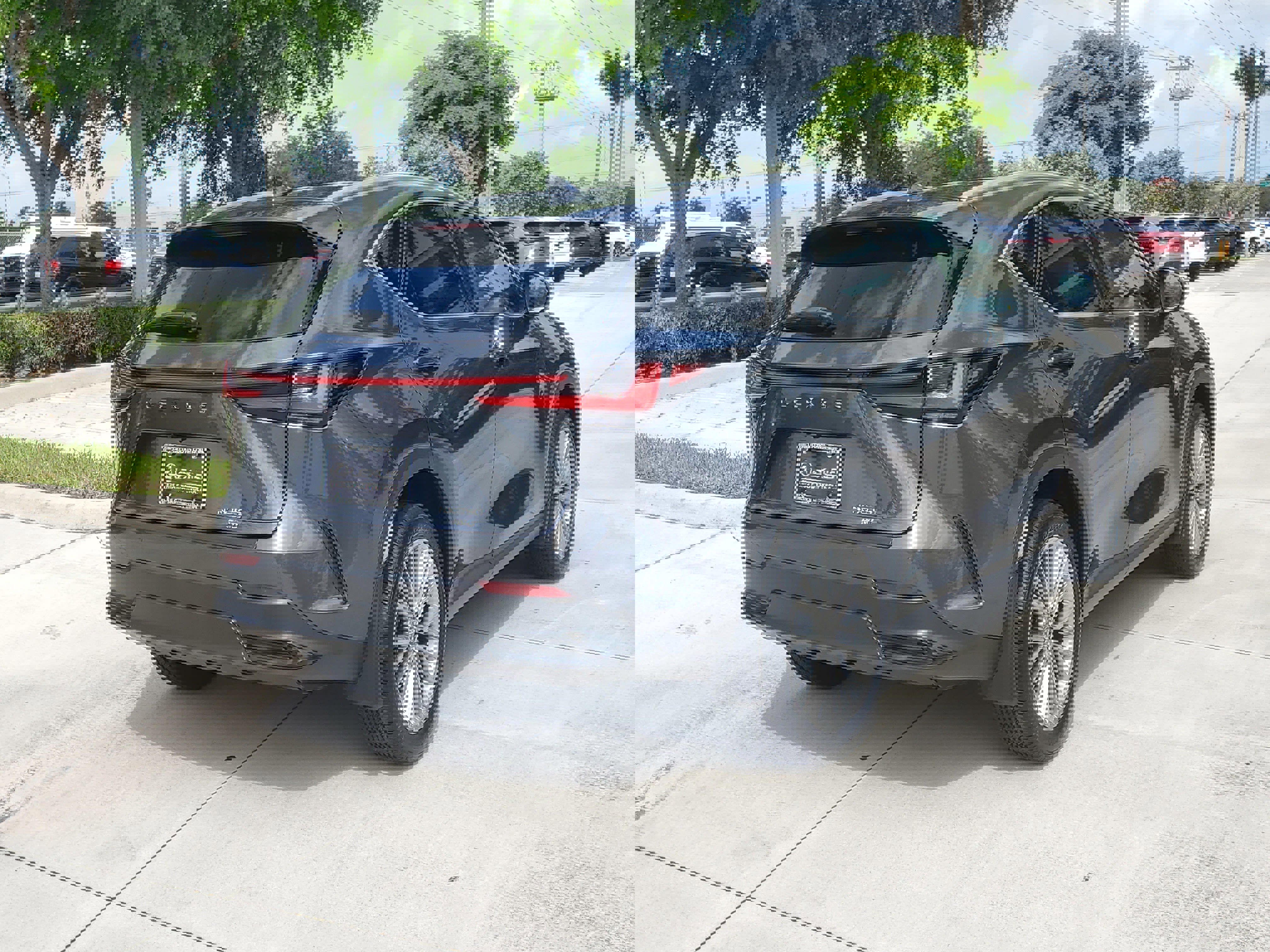 Certified 2025 Lexus NX 350 AWD w/ Accessory Package (Z2) image 10