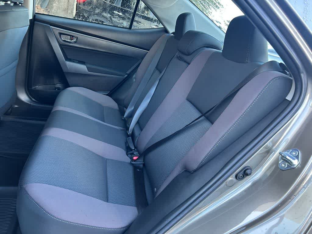 Used 2019 Toyota Corolla LE FWD image 13