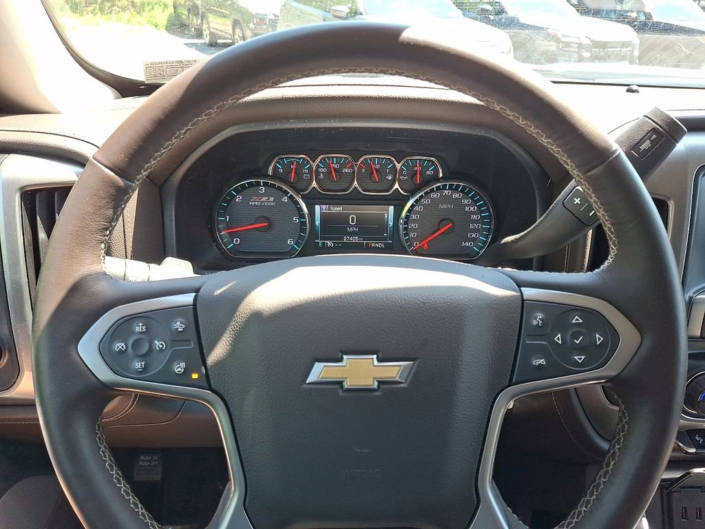 Used 2017 Chevrolet Silverado 1500 LTZ Z71 w/ LTZ Plus Package AWD/4WD image 18