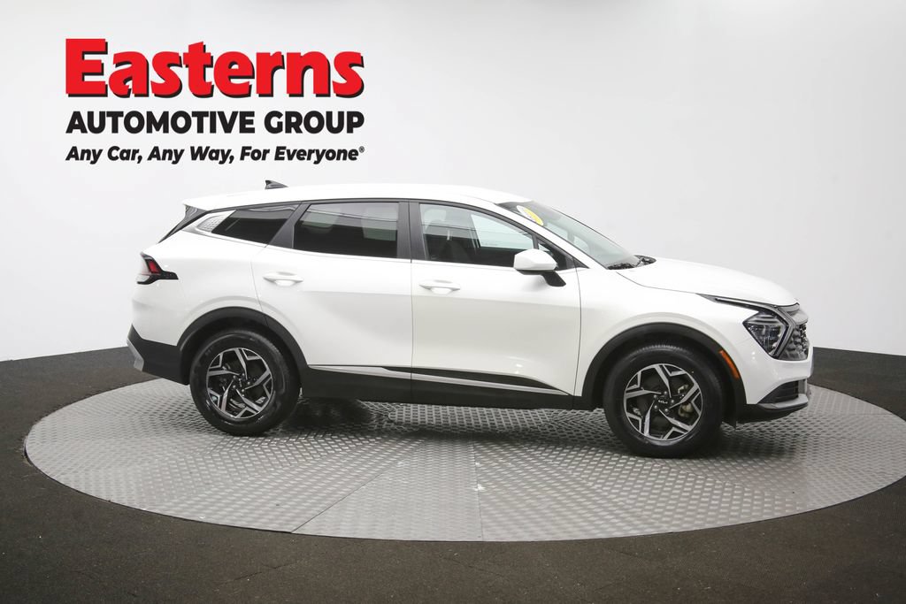 Used 2024 Kia Sportage LX FWD image 45