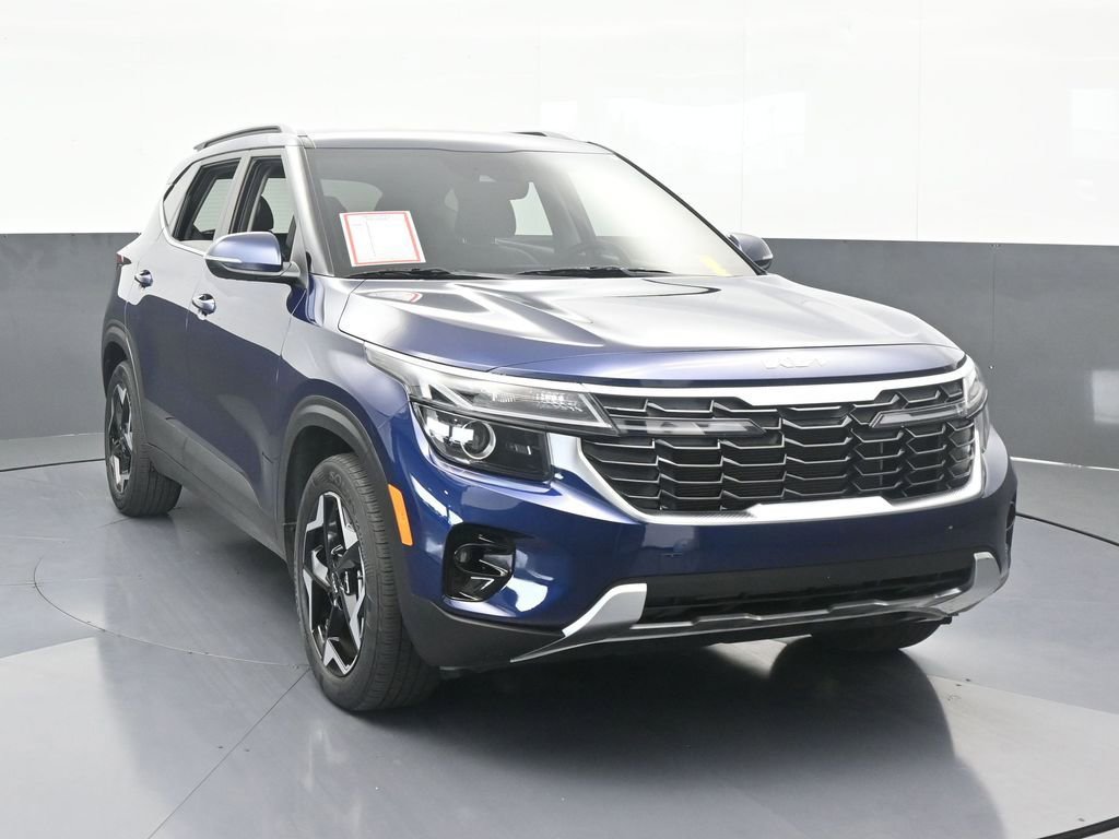 Used 2024 Kia Seltos EX image 9