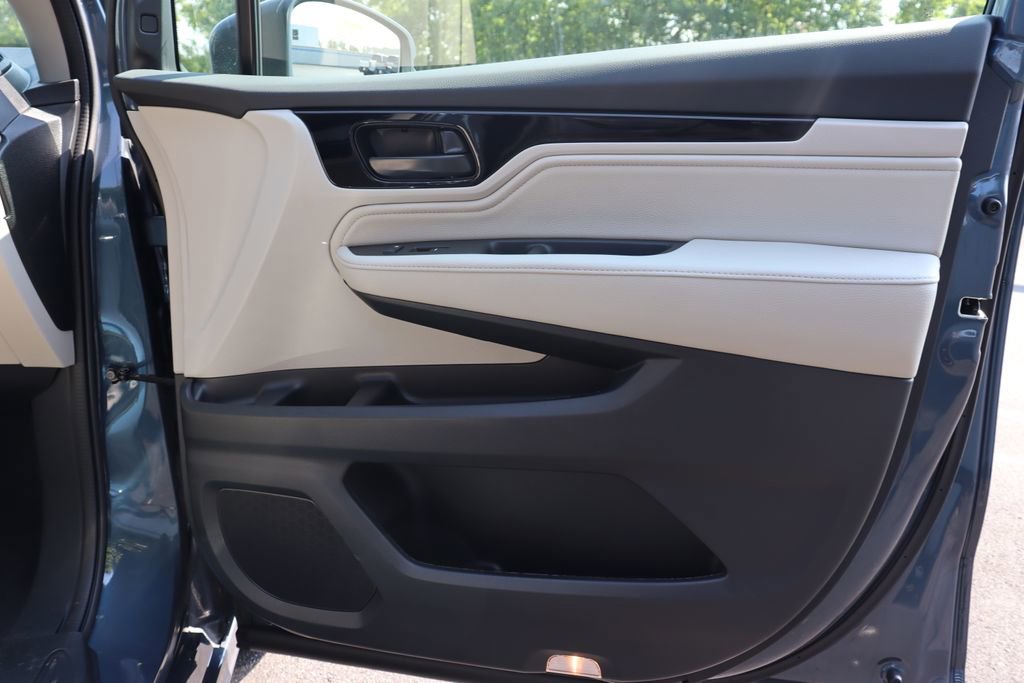 Used 2026 Honda Odyssey Touring image 21