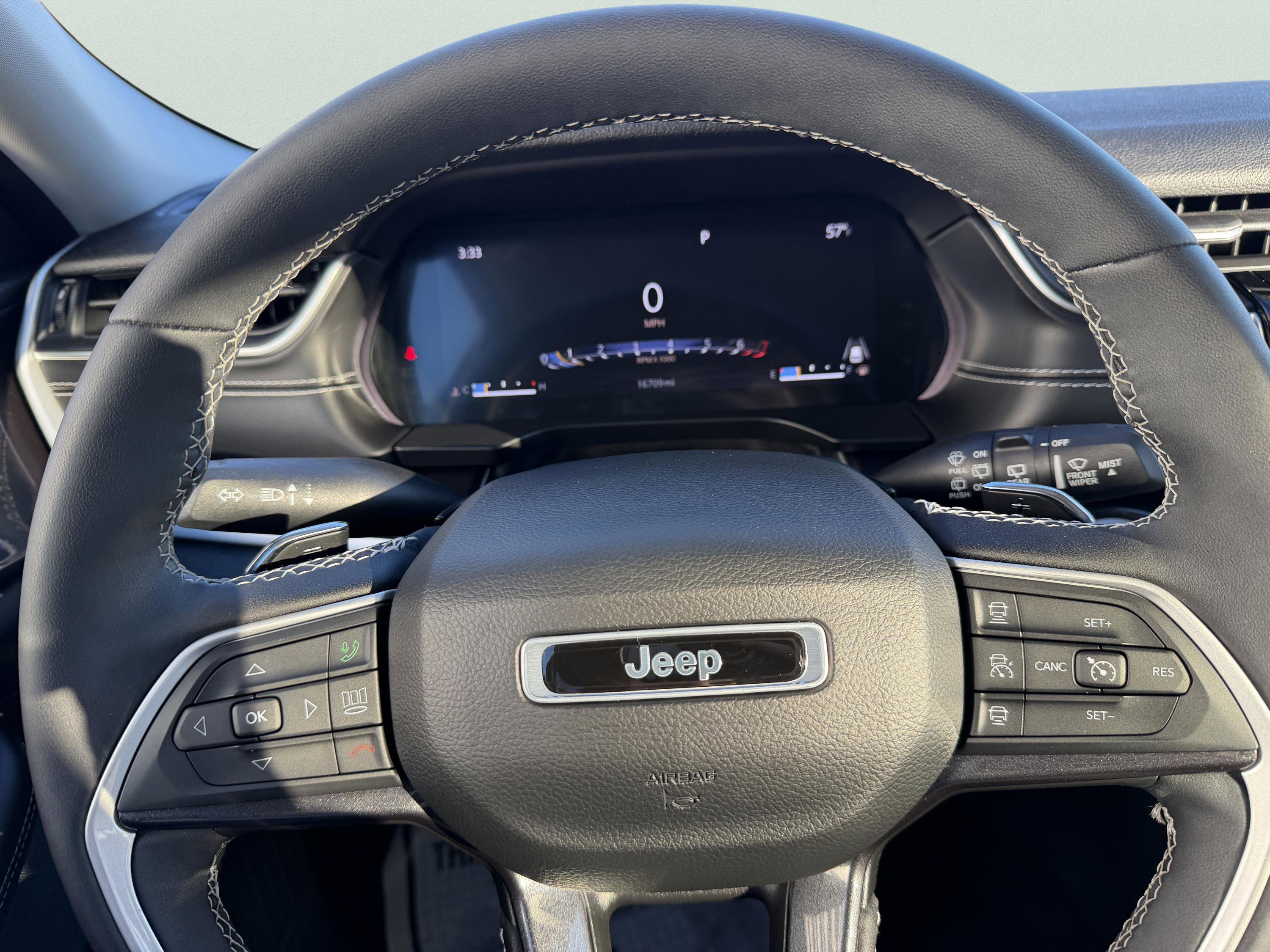 Certified 2023 Jeep Grand Cherokee L Laredo w/ Luxury Tech Group I image 24