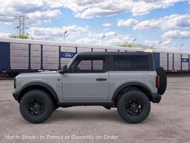 New 2026 Ford Bronco Badlands w/ Sasquatch Package AWD/4WD image 3