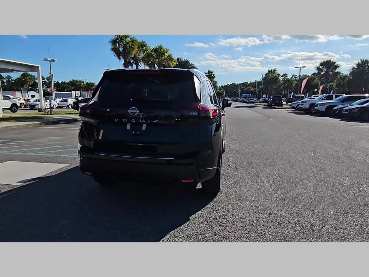 New 2026 Nissan Rogue SV image 31