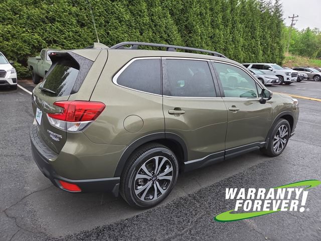 Used 2023 Subaru Forester Limited AWD/4WD image 7