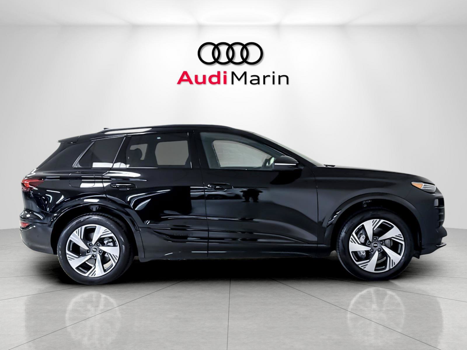 Used 2025 Audi Q6 e-tron Premium Plus AWD/4WD image 6