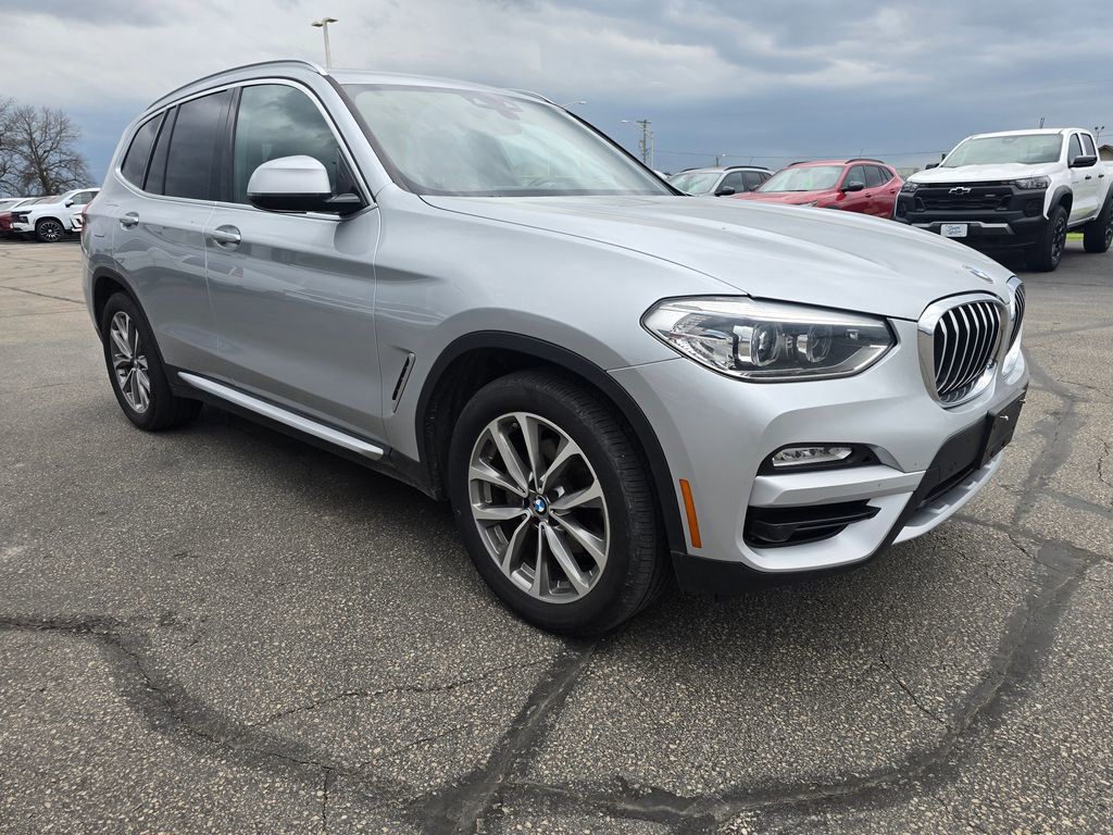 Used 2019 BMW X3 xDrive30i AWD/4WD image 3