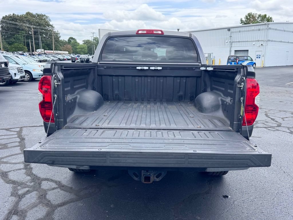 Used 2014 Toyota Tundra SR5 w/ SR5 Upgrade Package AWD/4WD image 39