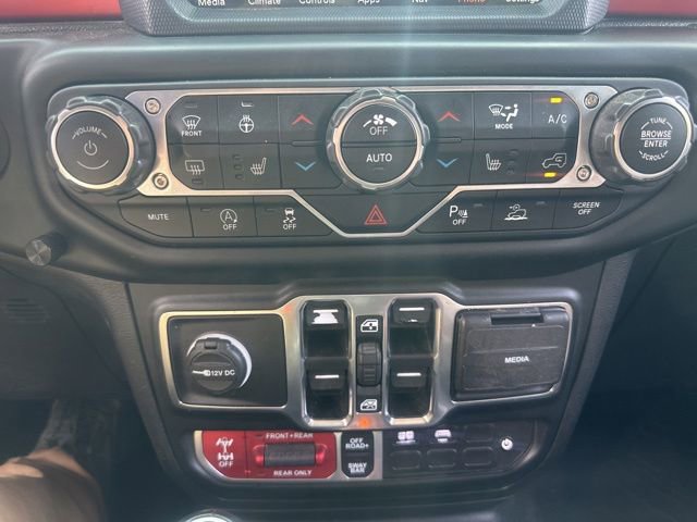 Used 2022 Jeep Gladiator Rubicon w/ LED Lighting Group AWD/4WD image 22
