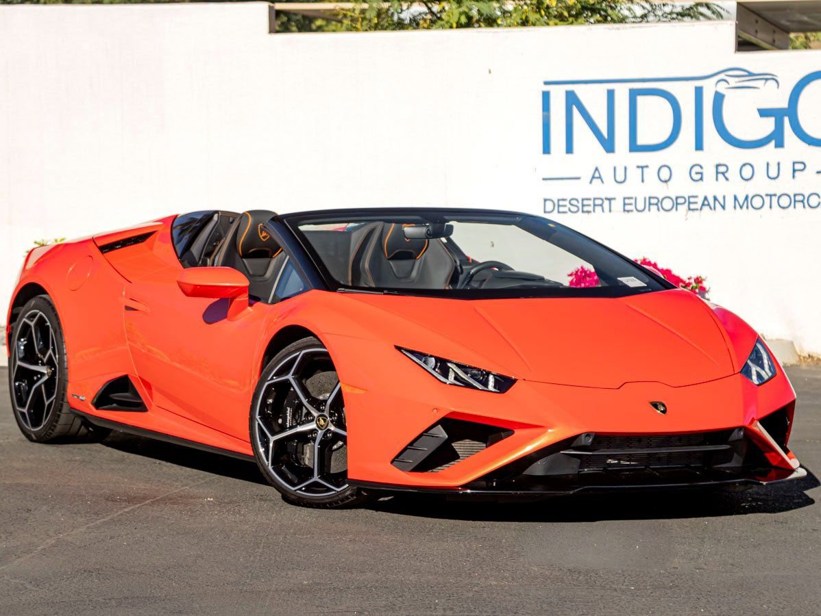 Used 2020 Lamborghini Huracan EVO image 5