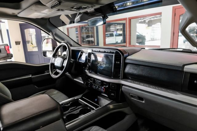 Used 2023 Ford F250 XLT w/ XLT Premium Package image 14